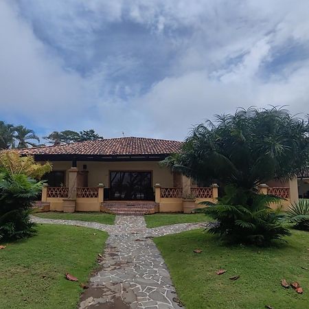 Marenaz Oceanfront Resort Esterillos Este Eksteriør bilde
