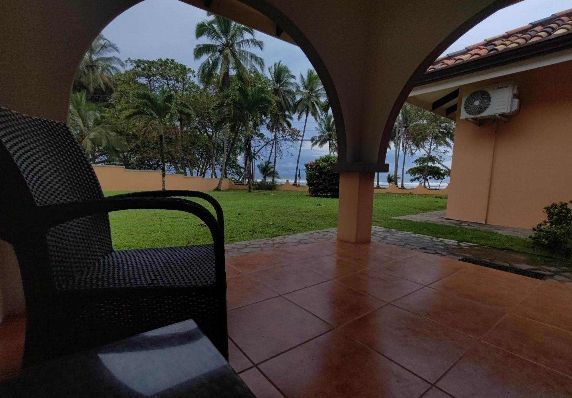 Marenaz Oceanfront Resort Esterillos Este Eksteriør bilde